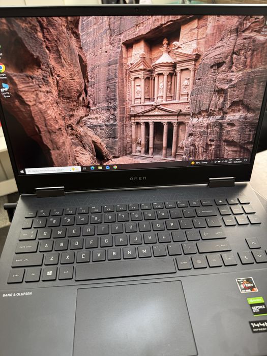 Ноутбук Omen AMD RYZEN 5 ram16/512ssd