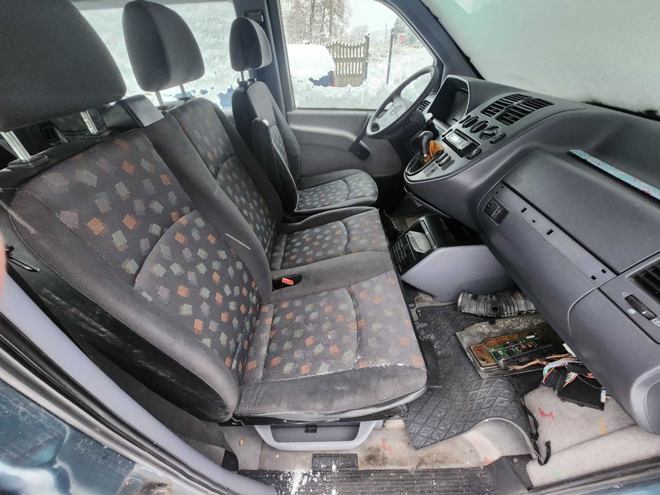 W638 Mercedes Vito V Klasa silnik 2.3 Benzyna  fotele 6 sztuk z w639