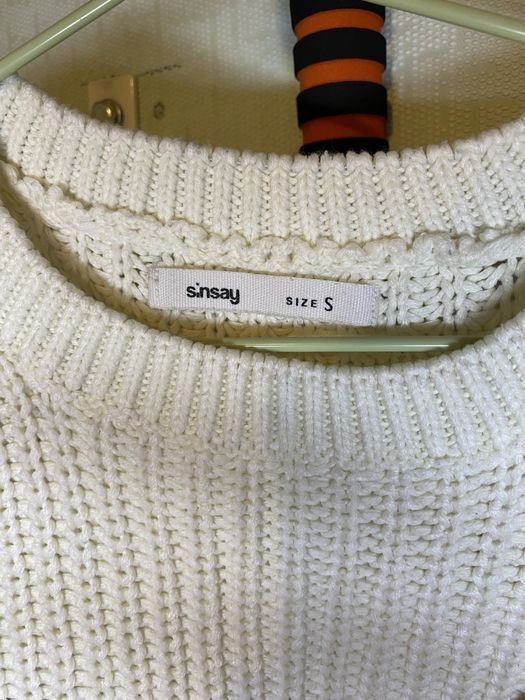 Класний светр від сінсей