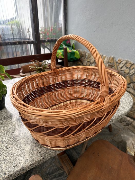 Koszyk wiklinowy na grzyby/piknik