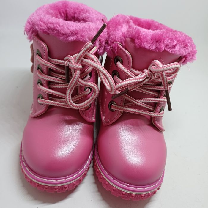 Nowe buty zimowe traperki roz 26 dl wkładki 15 cm