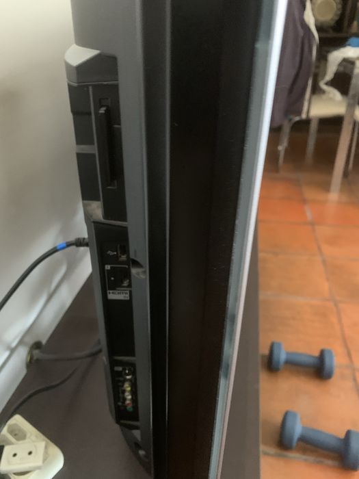 Tv sony bravia 40”