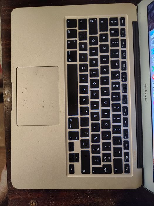 MacBook Air 13" Early 2014 / i7 / 8GB RAM / 512GB SSD