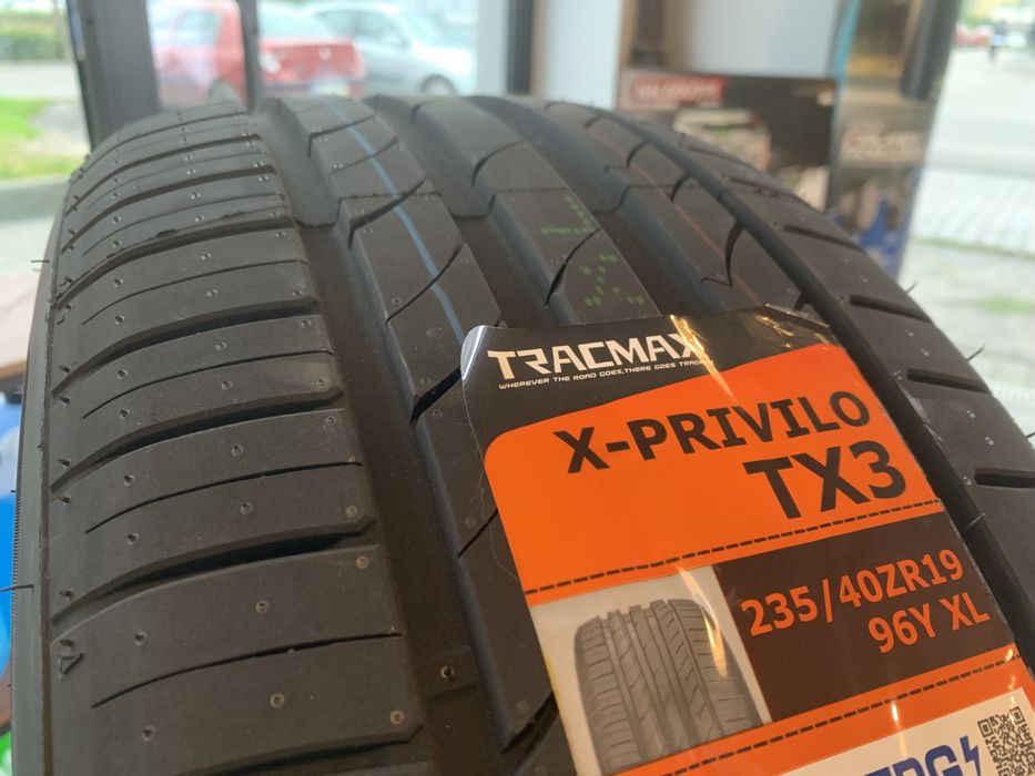 NOWA Opona opony letnia letnie 235/40R19 TRACMAX X-PRIVILO