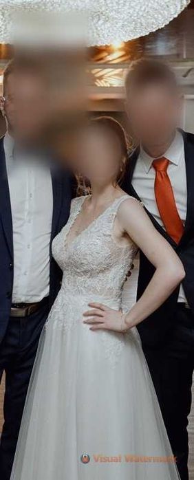 Suknia ślubna mleczna na wzrost 156cm