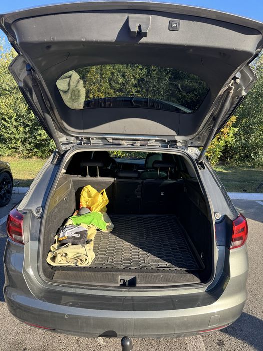 Продам Opel Astra 2016