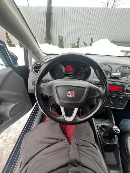 Seat Ibiza 2011 tdi Сеат ибиза універсал 1.2тді