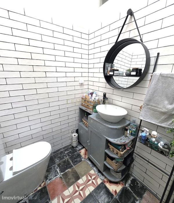 Imóvel T1+1 com excelente remodelação e terraço