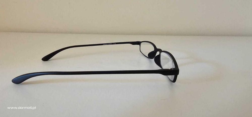 ÓCULOS DE LEITURA PRÉ-GRADUADOS