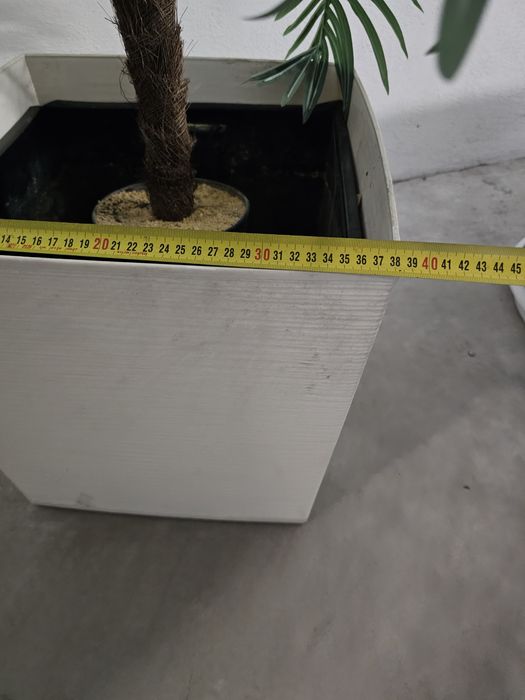 Vendo vaso branco 38 cm x 41 cm