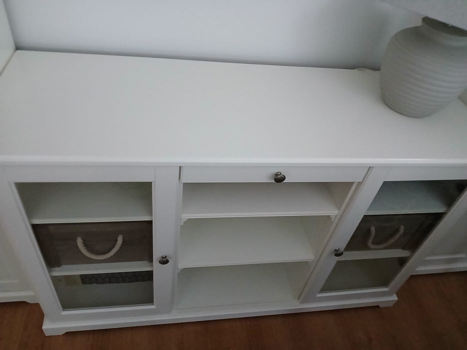 Aparador branco Liatorp