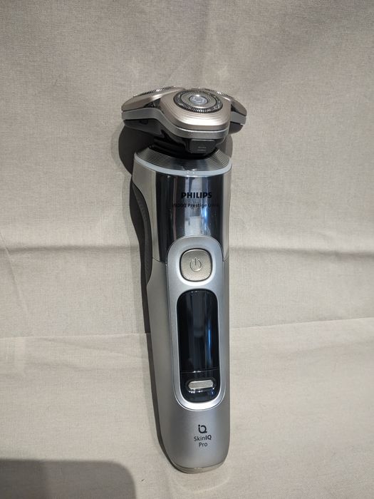Philips XP9404/46 - máquina de barbear NOVA
