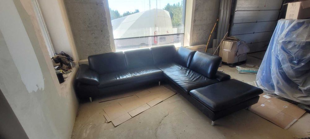 куток шкіряний 280 х 230см. Germany відмінний стан