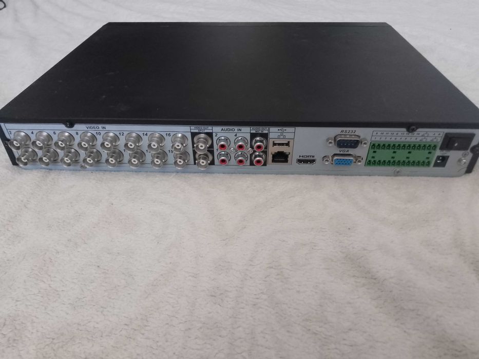 Dahua dh-dvr1604hf-a відеореєстратор професійний