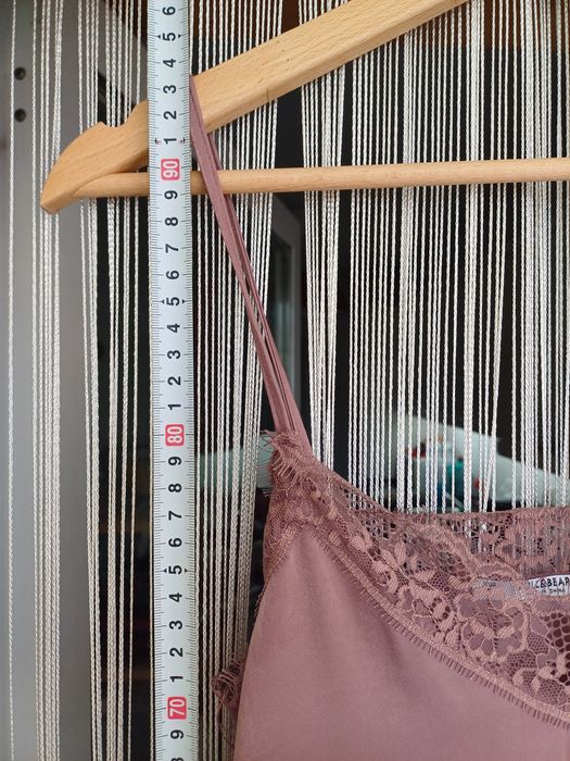 Camisa de noite (vestido), rendada, de cor rosa velho da Pull&Bear (S/XS)