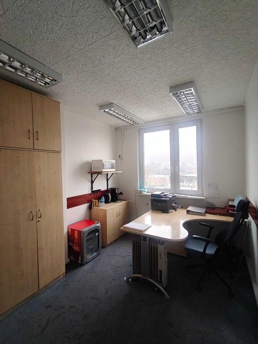 Wynajmę lokal biurowy o powierzchni ok. 12 m2 w Koszalinie