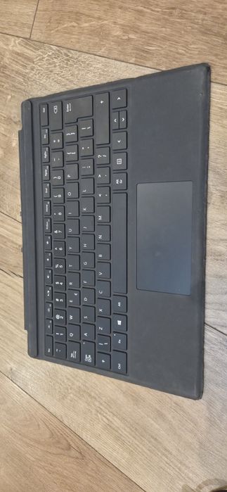 Oryginalna klawiatura Microsoft Surface 4 pro
