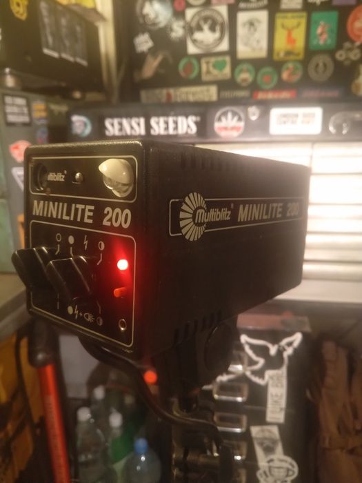 Multiblitz Minilite 200 lampy studyjne,błyskowejne