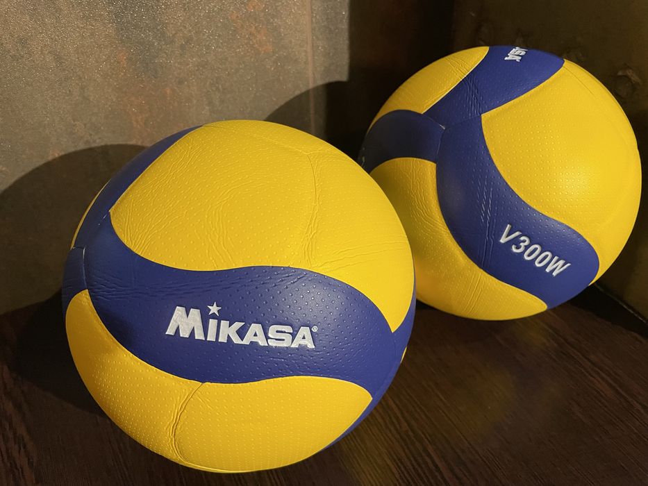 Волейбольный мяч, мʼяч для волейболу Mikasa