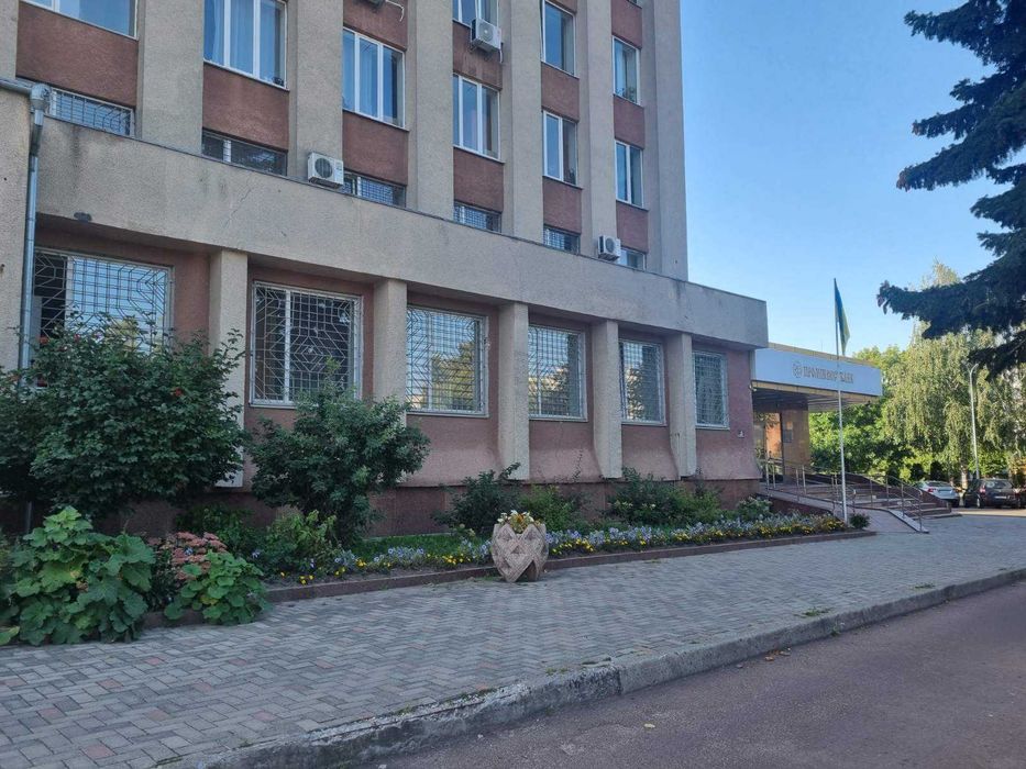 Нежитлове приміщення в самому центрі міста
