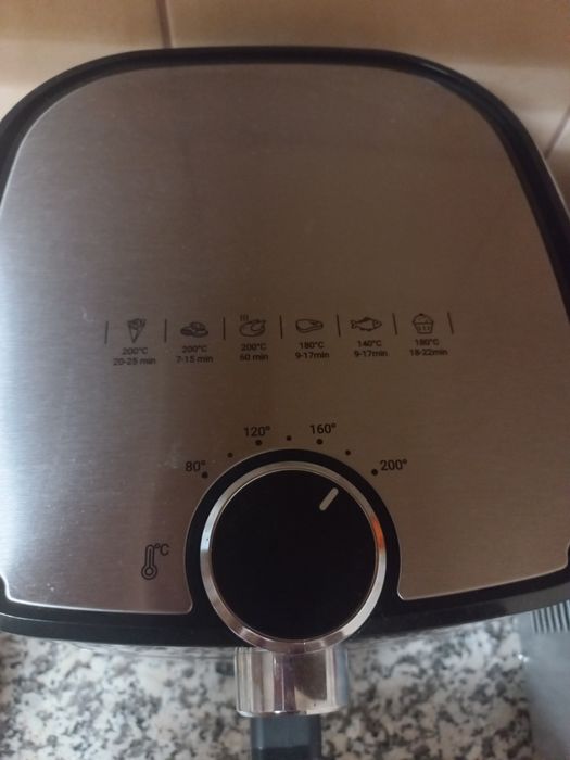 AIR FRY E GRILL    2 em 1