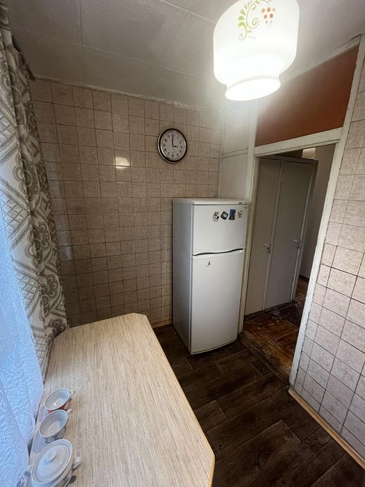 Сдам 2 кв м Студенческая, Валентин. 4000 гр. торг. Военных можно.  .