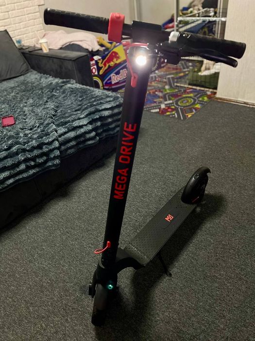 Продам електросамокат