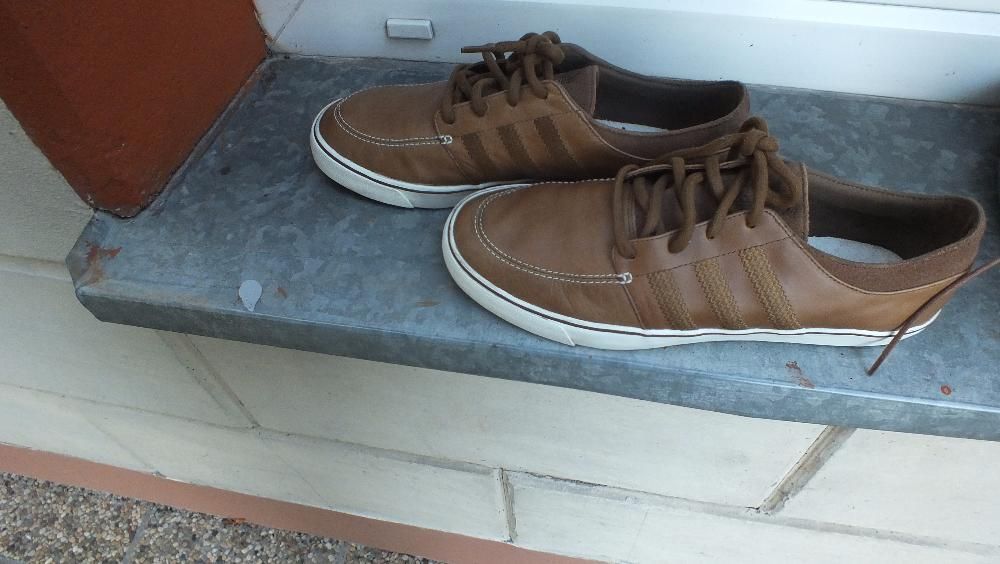 Super buty skóra marki adidas w roz 46