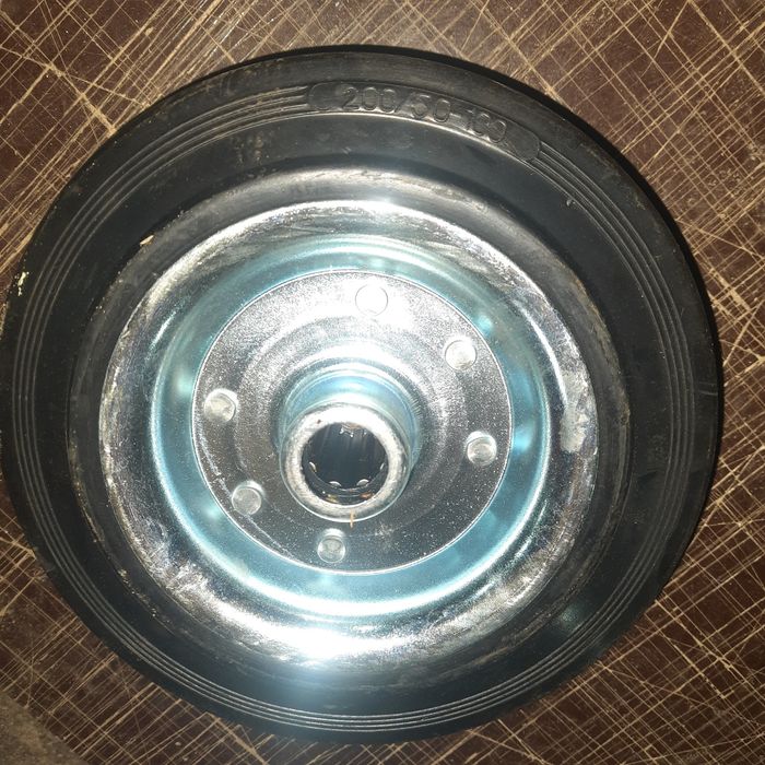 Колеса для обладнання, вишок, контейнерів,  200мм.