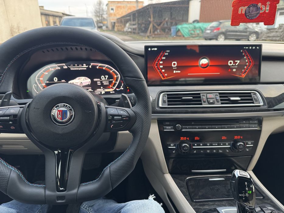 BMW 750 B7 vat23% . Zamiana