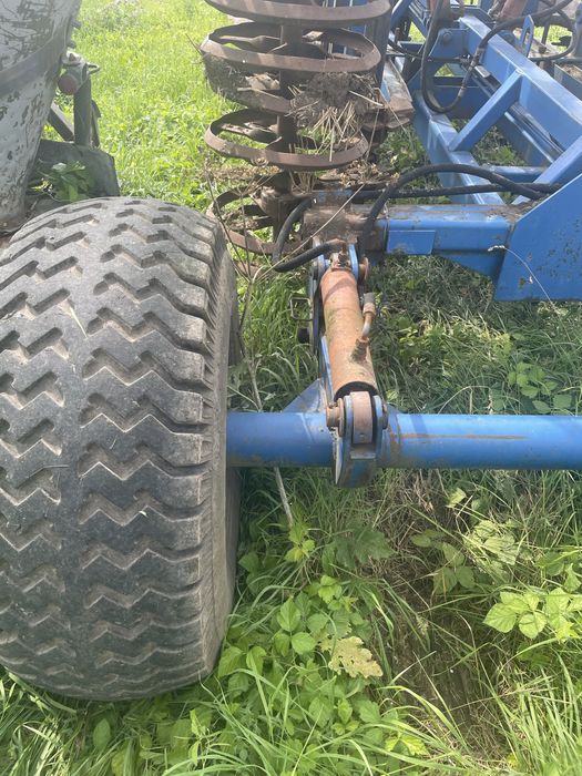 Лущильник дисковий ЛДВ-6.