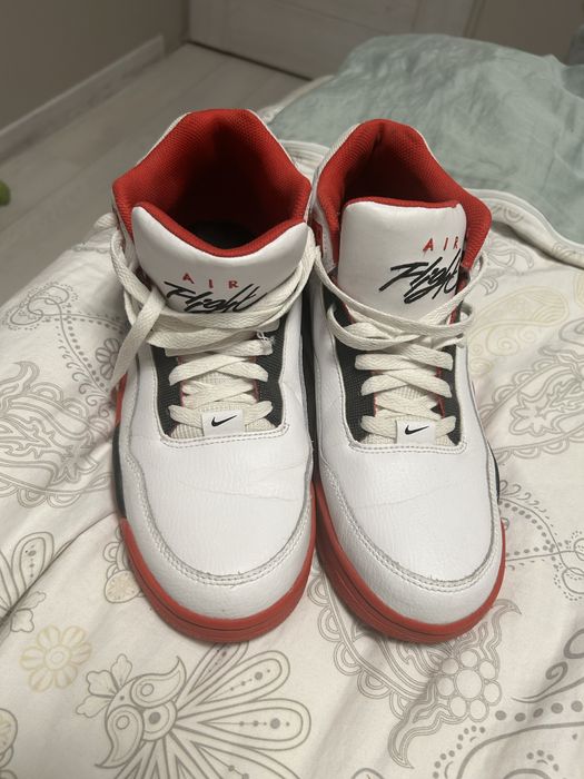 Nike Air Flight Legacy White Red Black 42.5 – Super Stan!
