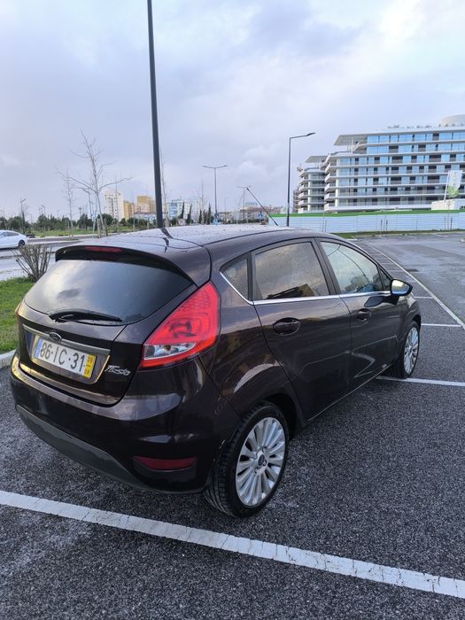 Ford fiesta 1.25 Titanium full extras