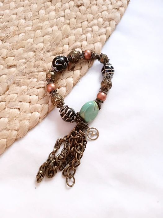 Pulseira Bronze com Peças Coloridas