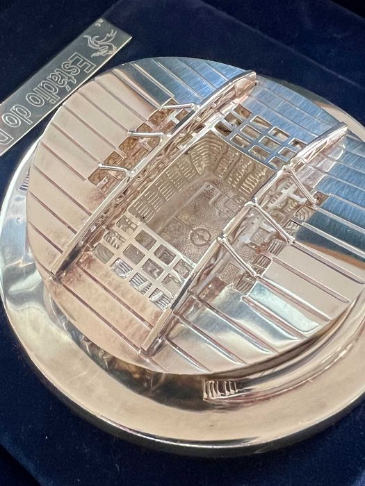 Fantástico Estádio do Dragão em PRATA Maciça marca Águia 925 - Edição Limitada