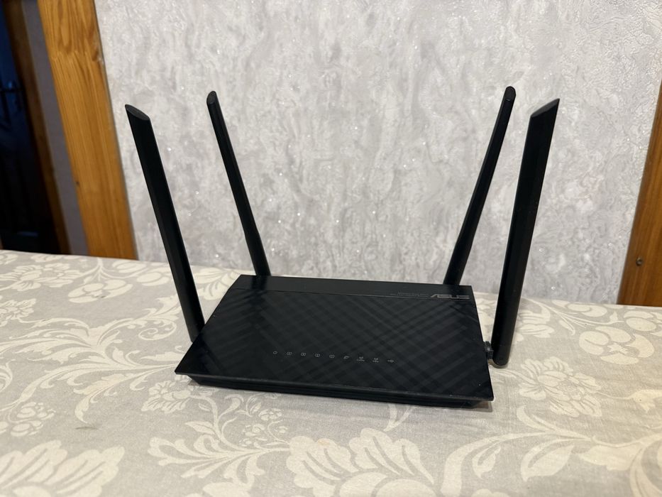 Роутер  ASUS RT-AC58U