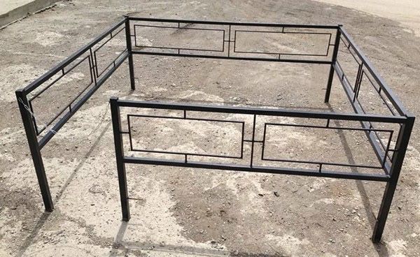 Ритуальная ограда, оградка на кладбище