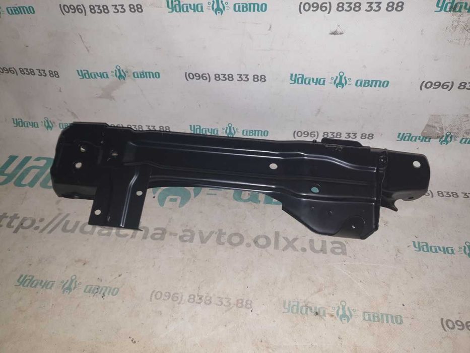 Планка телевізора збоку ліва Toyota Prius Prime 5320347902
