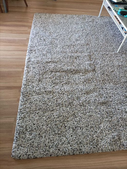 Vendo tapete de sala de estar Ikea Vindum