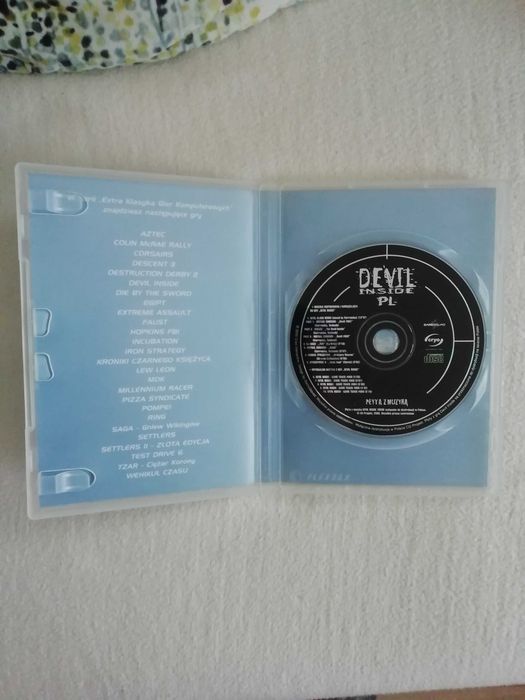 Pudełko do gry na PC z muzyką z gry na CD, Devil Inside.CD PROJEKT. Stan bdb.
