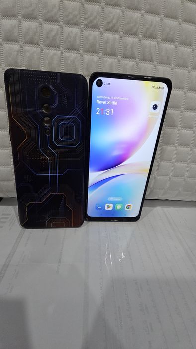 OnePlus 8 12Gb( 256Gb)