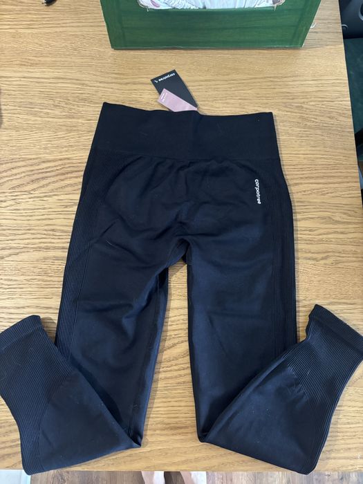 Bezszwowe legginsy carpatree allure push up