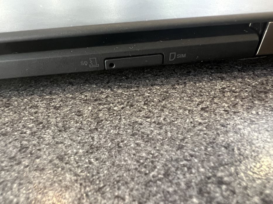 Lenovo X1 Carbon 5gen/ i5-7200U/ SSD 256gb/ DDR4 8gb/ 14”/ w2