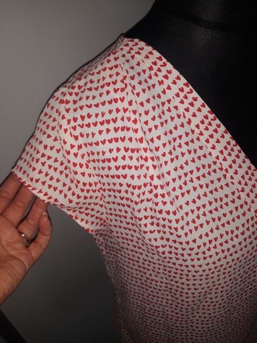 Delikatna w serduszka M