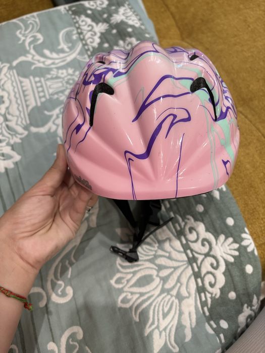 Дитячі шоломи для велосипеду чи самокату