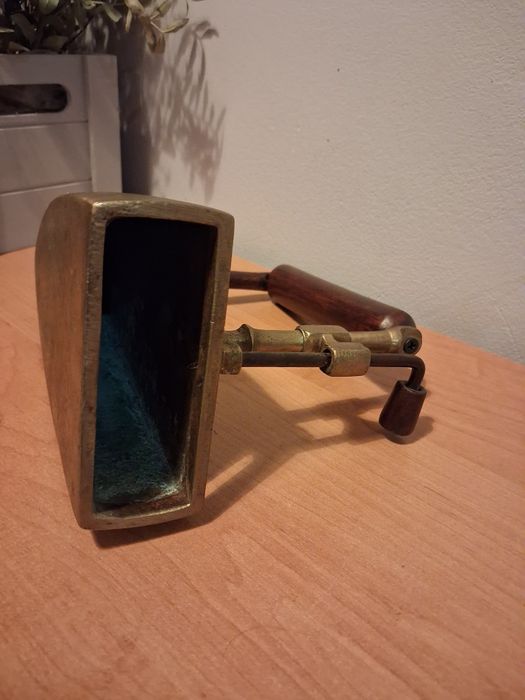 Stare Żelazko na duszę mosiądz zabytek techniki