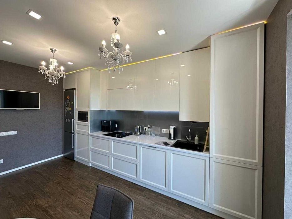 Продам стильную 3к студию в ЖК Жуковский. Нагорка.