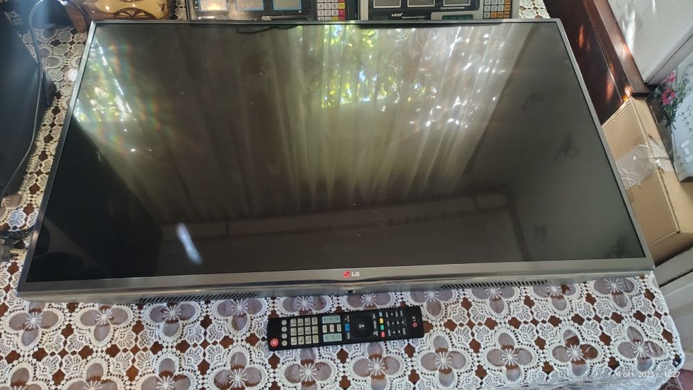 Продам телевизор lg 43