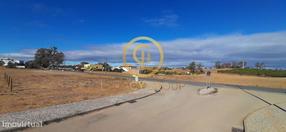 Terreno com viabilidade de construção – Azinhal | Castro Marim