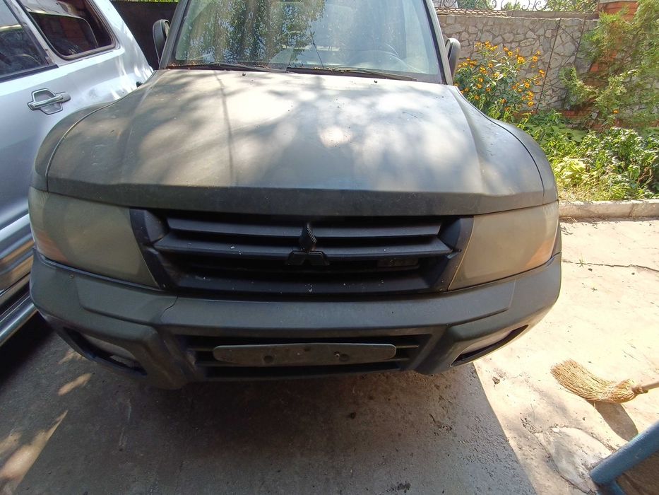 Фара Митсубиси Паджеро Вагон 3 Мицубиси Mitsubishi Pajero Wagon 3 Передні фари Мітсубісі Оригинальные Фары Мицубиси
